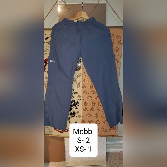 Medical Scrubs 1 - Picture 10 of 16